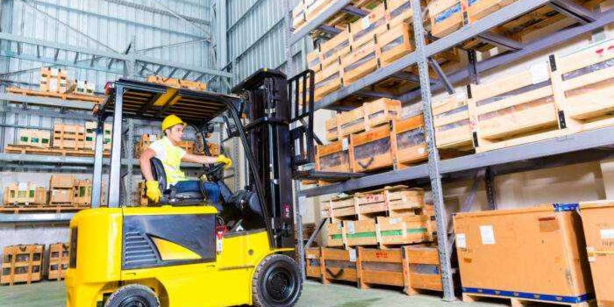 Stepping Up Your Material Handling Game: How to Choose a Pallet Jack
