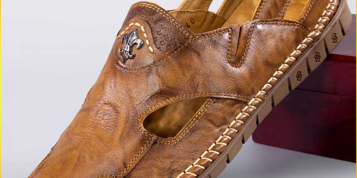Ưu điểm của giày nam thoáng khí khiến phái mạnh thích mê