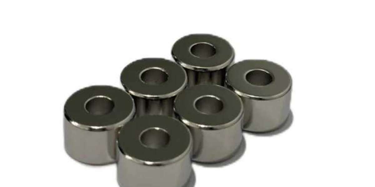 Advantages of sintered NdFeB cylindrical perforated magnet