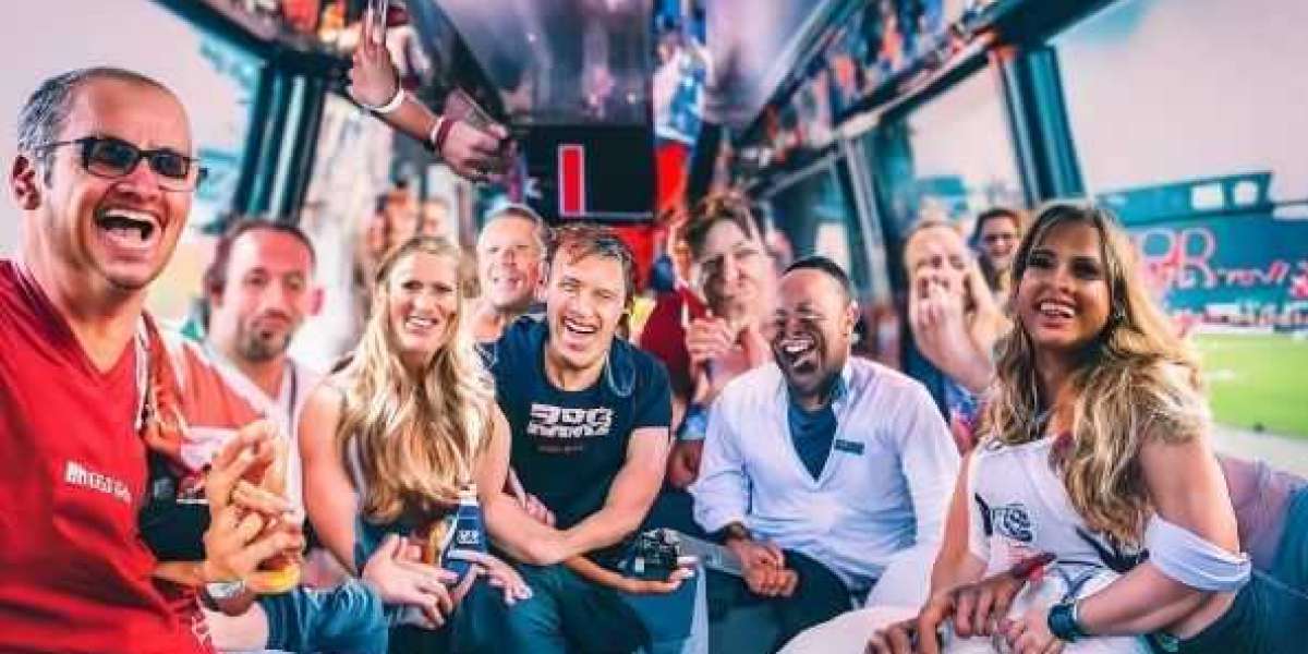 A Guide Showcasing Reasons to Hire Party Bus