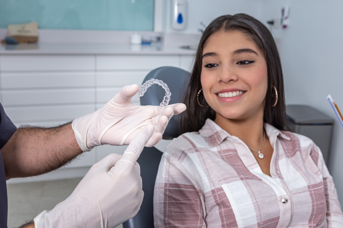 Do you need to go for rubber bands with Invisalign? – Mission Smile Dental Clinic