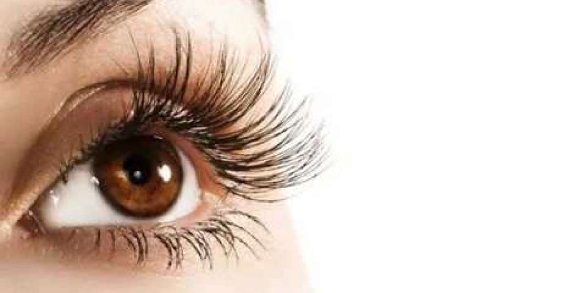 Unlock the Secret to Stunning Lashes with Bimat Eye Drops