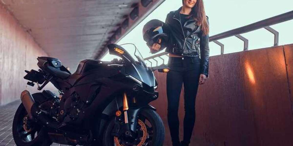 Leather Motorcycle Jackets for Women: Fashion vs. Function