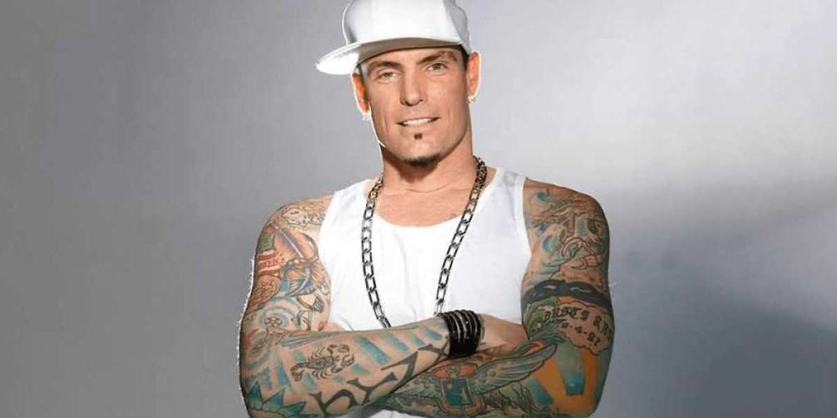 Interesting Things To Know About Vanilla Ice Net Worth